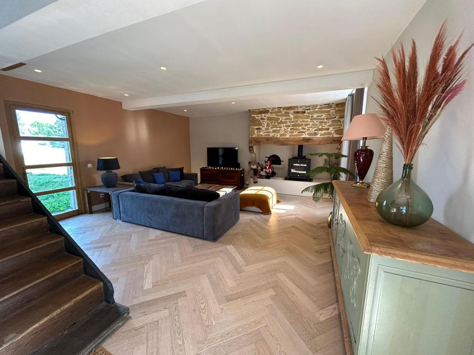 Maison Paisible au coeur des Pyrénées Igon Esterno foto