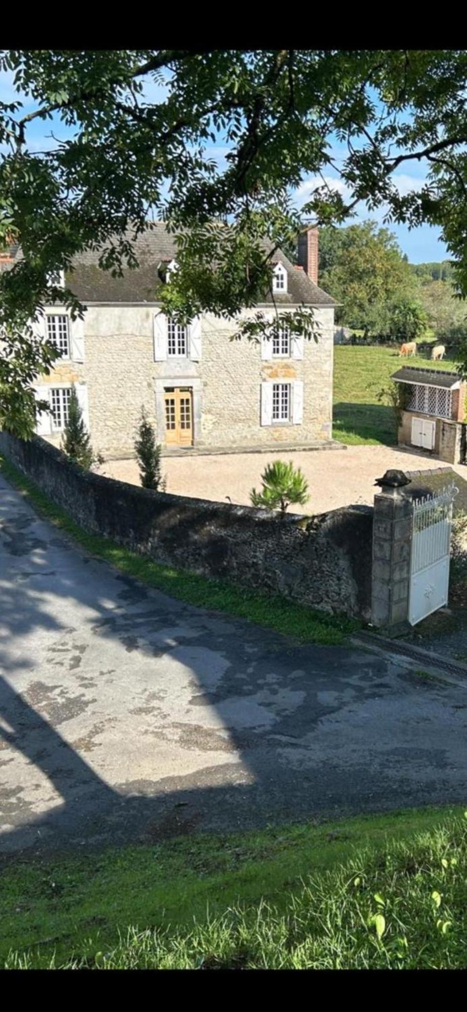 Maison Paisible au coeur des Pyrénées Igon Esterno foto